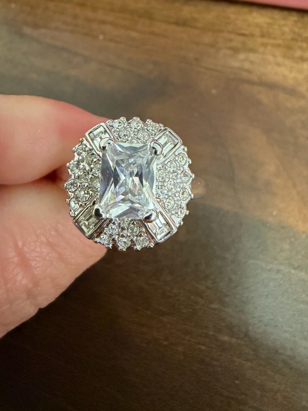 Elegant Silver-Tone Cubic Zirconia Halo Ring in Clear White